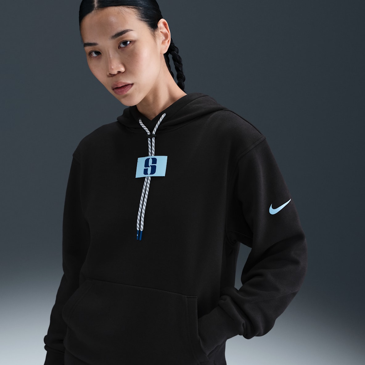 [匿名配送 ] NIKE ナイキ　レディース　ランニングウェア　パーカー NIKE (ナイキ) トレーニングウェア レディース SIZE L ブラック